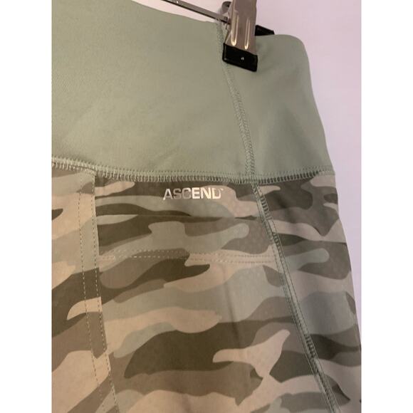 Ascend Size Small Green Camo Zip Pocket Joggers - Picture 4 of 9